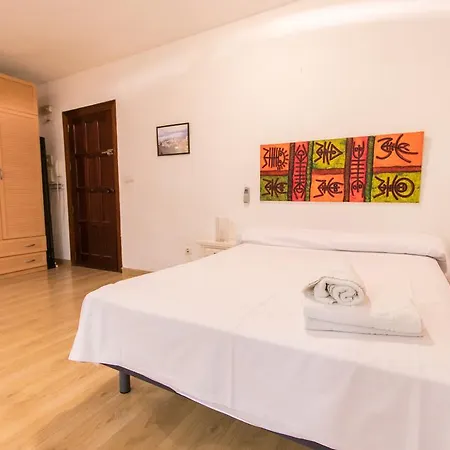 Emperatriz Apartment Granada