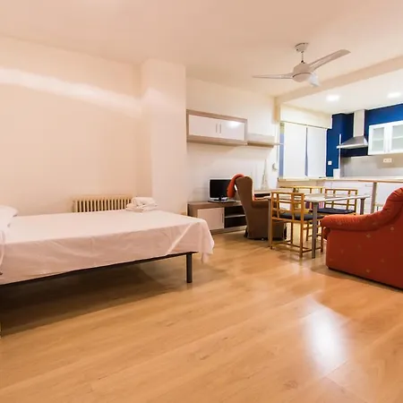 Emperatriz Apartment *
